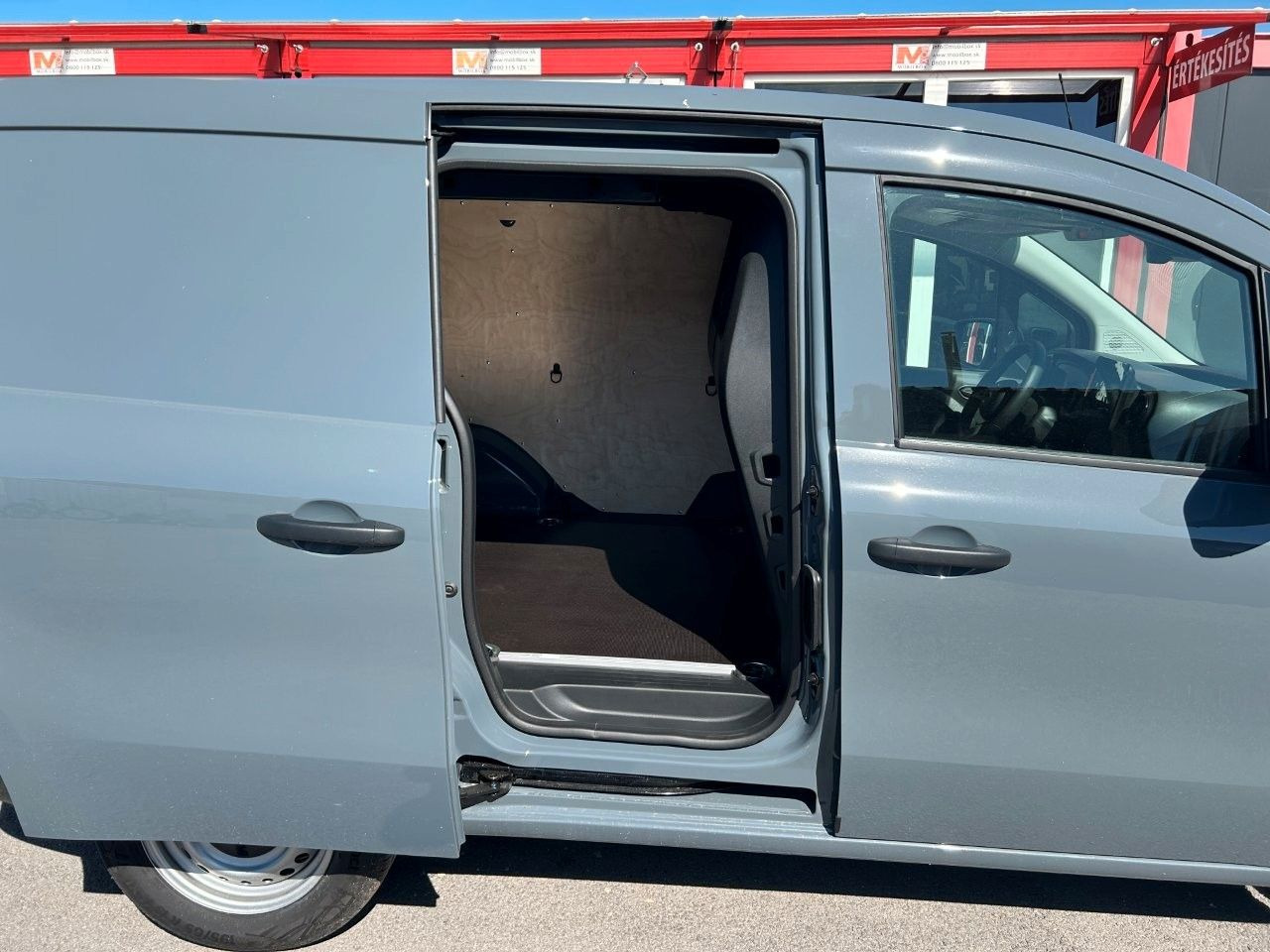 Mercedes-Benz Citan Kasten 112 CDI lang - Mali kombi: slika 4 Mercedes-Benz Citan Kasten 112 CDI lang - Mali kombi: slika 4