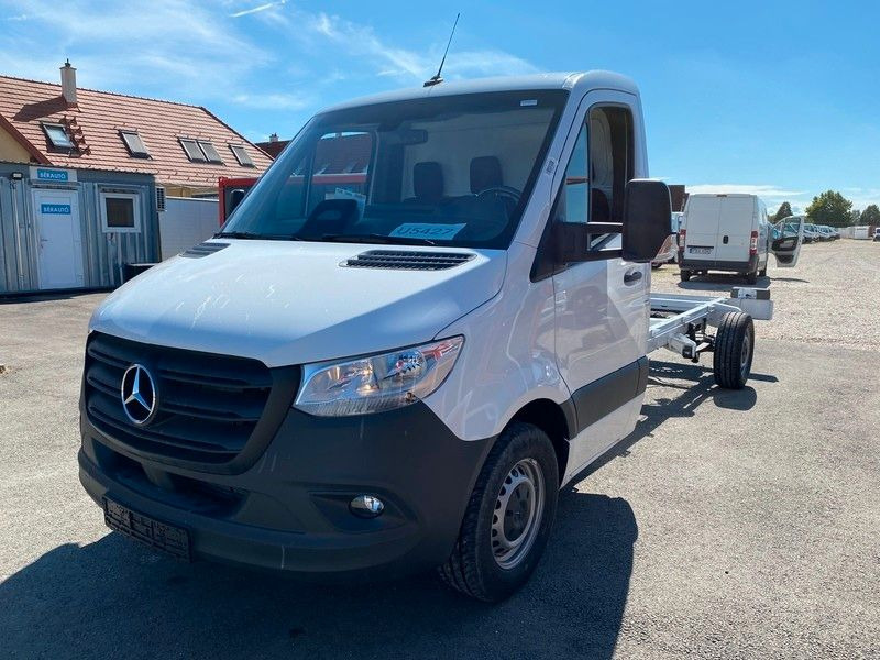 Mercedes-Benz Sprinter 315 Doka Kipper 3,5T Anhängelast - Dostavno vozilo istovarivač: slika 2 Mercedes-Benz Sprinter 315 Doka Kipper 3,5T Anhängelast - Dostavno vozilo istovarivač: slika 2