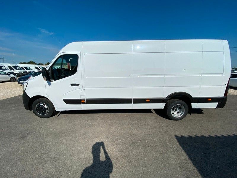 Renault Master L4H2 P5 4,5 t Renault Master L4H2 P5 4,5 t - Furgon: slika 2 Renault Master L4H2 P5 4,5 t Renault Master L4H2 P5 4,5 t - Furgon: slika 2