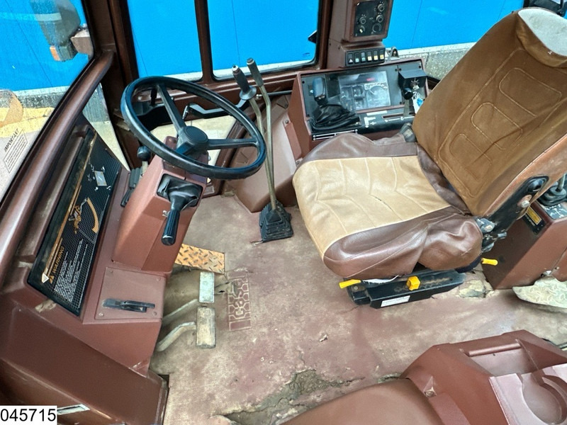 Case 580 K Turbo Case 580 Super K 4x4, 5703 Hours - Bager utovarivač: slika 5 Case 580 K Turbo Case 580 Super K 4x4, 5703 Hours - Bager utovarivač: slika 5