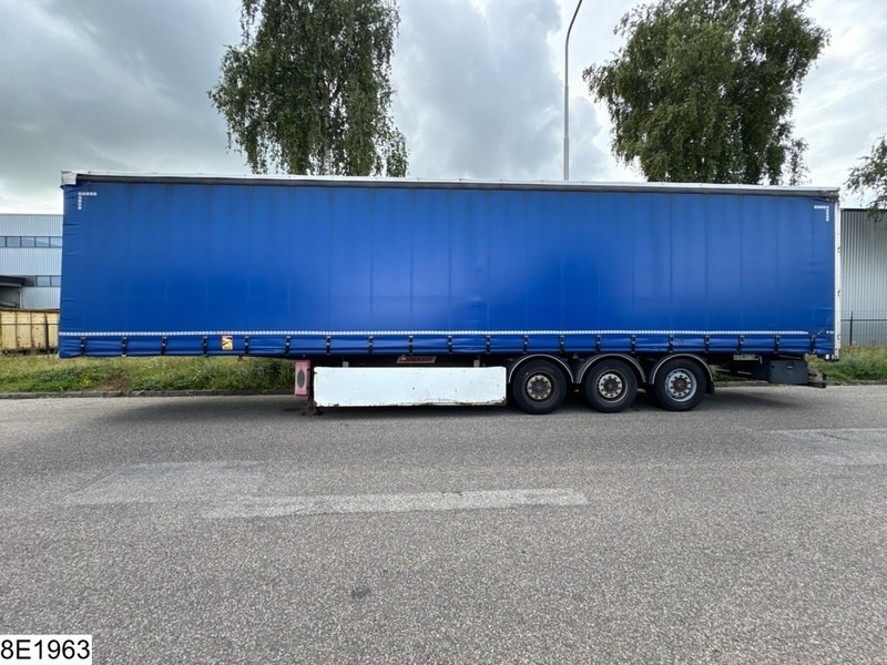 Fruehauf Tautliner - Poluprikolica sa ceradom: slika 2 Fruehauf Tautliner - Poluprikolica sa ceradom: slika 2