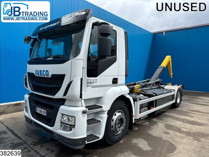 Iveco Stralis 330 CNG Unused, EURO 6, Retarder, Palfinger - Kamion sa hidrauličnom kukom: slika 1 Iveco Stralis 330 CNG Unused, EURO 6, Retarder, Palfinger - Kamion sa hidrauličnom kukom: slika 1