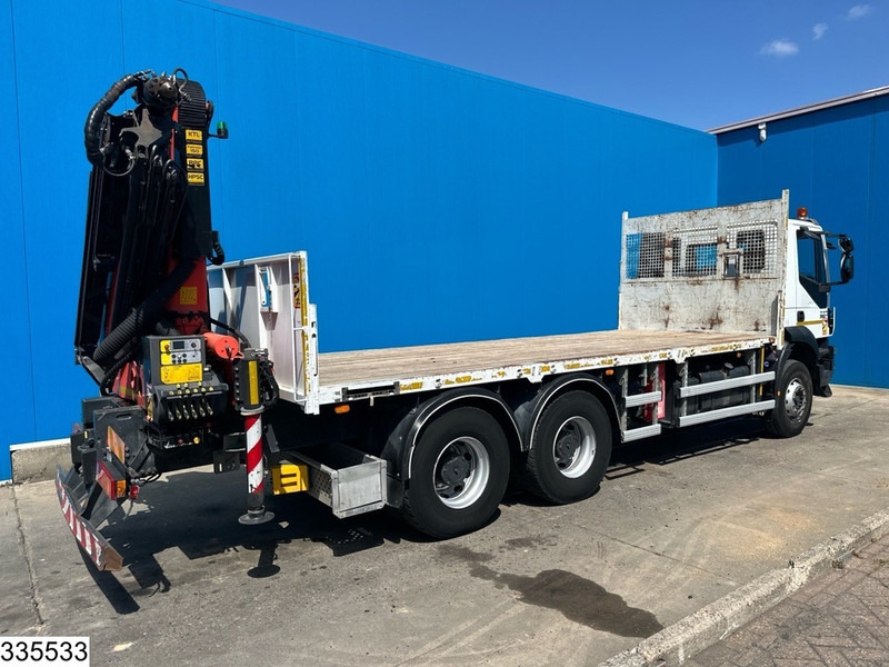 Iveco Trakker 360 6X4, EURO 6, Palfinger, Remote - Kamion sa tovarnim sandukom, Kamion sa dizalicom: slika 3 Iveco Trakker 360 6X4, EURO 6, Palfinger, Remote - Kamion sa tovarnim sandukom, Kamion sa dizalicom: slika 3