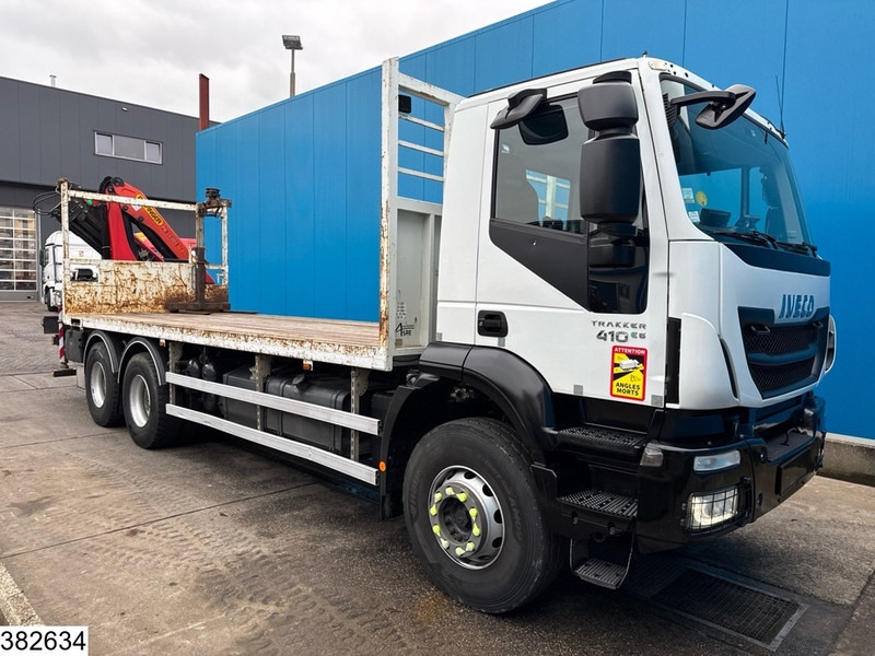 Iveco Trakker 410 6x4, EURO 6, Palfinger, Remote, Steel suspenion - Kamion sa tovarnim sandukom, Kamion sa dizalicom: slika 3 Iveco Trakker 410 6x4, EURO 6, Palfinger, Remote, Steel suspenion - Kamion sa tovarnim sandukom, Kamion sa dizalicom: slika 3