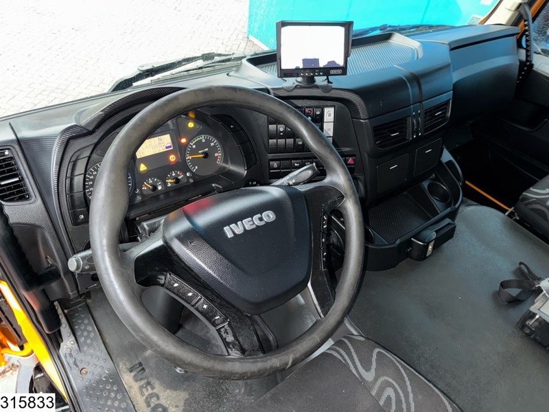 Iveco Trakker 450 8x4, EURO 6, HIAB, REMOTE - Istovarivač, Kamion sa dizalicom: slika 5 Iveco Trakker 450 8x4, EURO 6, HIAB, REMOTE - Istovarivač, Kamion sa dizalicom: slika 5