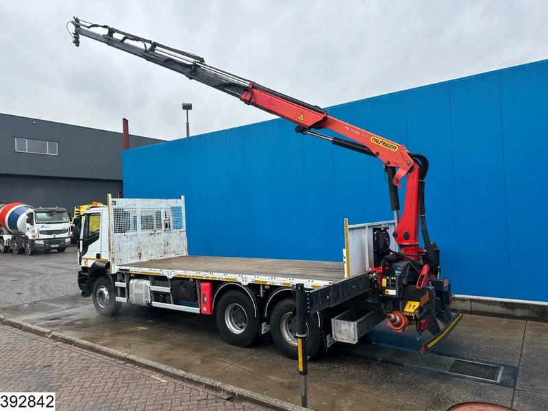 Iveco X-Way 360 6x4, EURO 6. Palfinger, Remote - Kamion sa tovarnim sandukom, Kamion sa dizalicom: slika 4 Iveco X-Way 360 6x4, EURO 6. Palfinger, Remote - Kamion sa tovarnim sandukom, Kamion sa dizalicom: slika 4