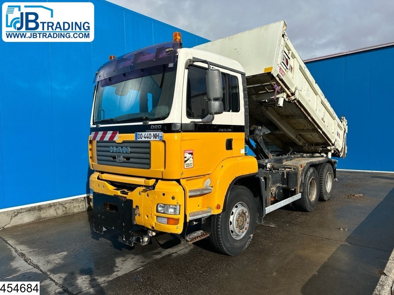 MAN TGA 26 390 6x4, Manual, Steel suspension - Istovarivač: slika 1 MAN TGA 26 390 6x4, Manual, Steel suspension - Istovarivač: slika 1