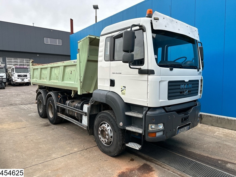 MAN TGA 33 350 6x4, Manual, Steel suspension - Istovarivač: slika 3 MAN TGA 33 350 6x4, Manual, Steel suspension - Istovarivač: slika 3