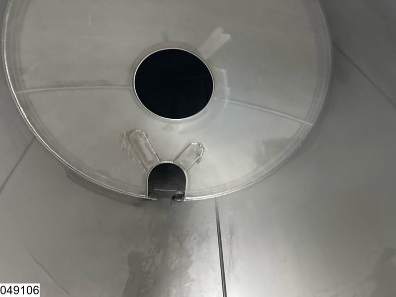 Magyar Food 26000 liter, 1 Comp - Poluprikolica cisterna: slika 5 Magyar Food 26000 liter, 1 Comp - Poluprikolica cisterna: slika 5