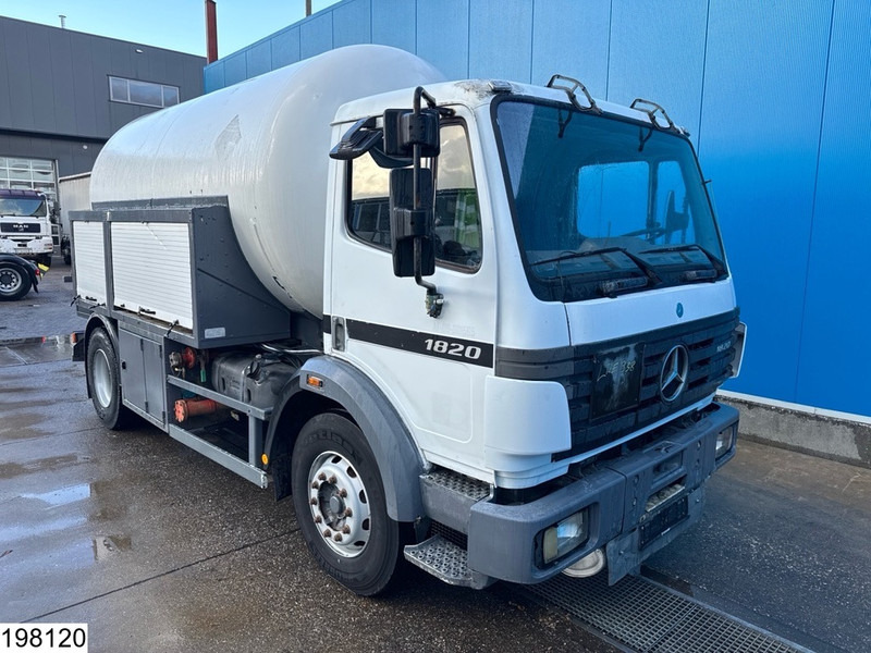 Mercedes-Benz 1820 15375 Liter, LPG GPL, Gastank, Steel suspension - Kamion cisterna: slika 3 Mercedes-Benz 1820 15375 Liter, LPG GPL, Gastank, Steel suspension - Kamion cisterna: slika 3