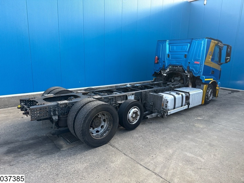 Mercedes-Benz Actros 2443 6x2, EURO 6, PTO, Standairco - Kamion sa golom šasijom i zatvorenom kabinom: slika 3 Mercedes-Benz Actros 2443 6x2, EURO 6, PTO, Standairco - Kamion sa golom šasijom i zatvorenom kabinom: slika 3
