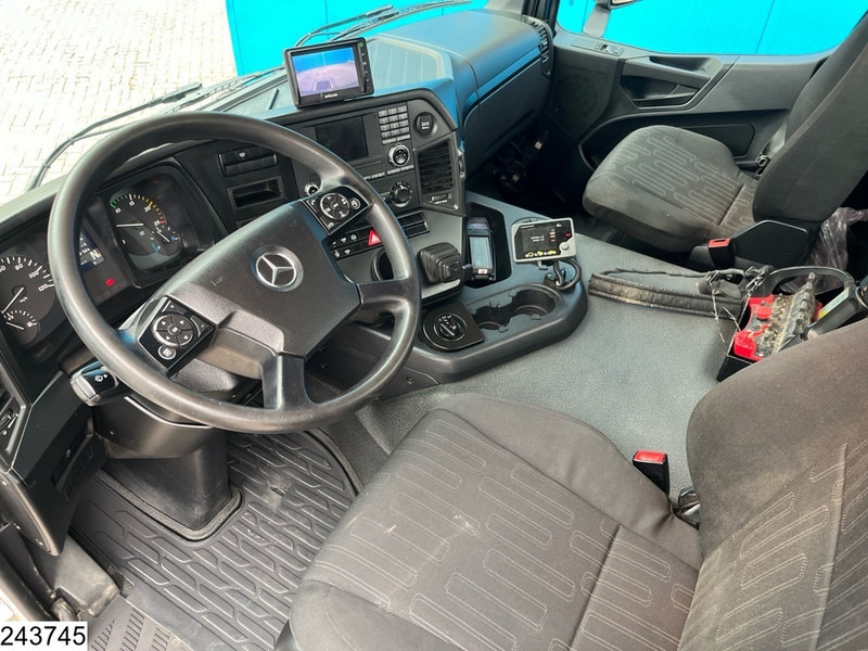 Mercedes-Benz Arocs 3240 8X4, EURO 6, Steel suspension, Palfinger - Kamion sa tovarnim sandukom, Kamion sa dizalicom: slika 5 Mercedes-Benz Arocs 3240 8X4, EURO 6, Steel suspension, Palfinger - Kamion sa tovarnim sandukom, Kamion sa dizalicom: slika 5