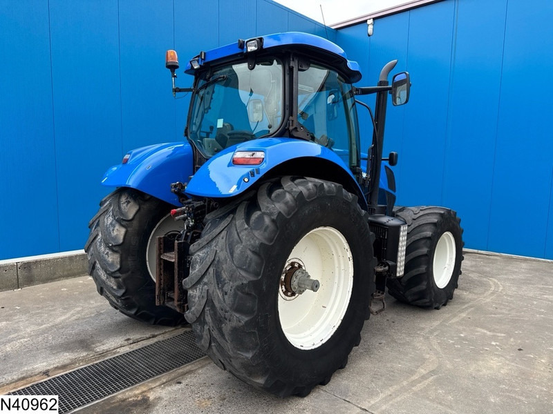 New Holland T 7.210 T7.210 - Traktor: slika 2 New Holland T 7.210 T7.210 - Traktor: slika 2