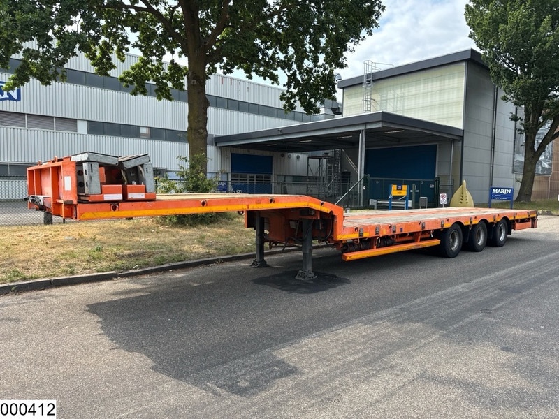 Nooteboom Lowbed 60.000 KG, Twistlocks, Extandable, 18 Mtr - Niska poluprikolica za prevoz: slika 2 Nooteboom Lowbed 60.000 KG, Twistlocks, Extandable, 18 Mtr - Niska poluprikolica za prevoz: slika 2