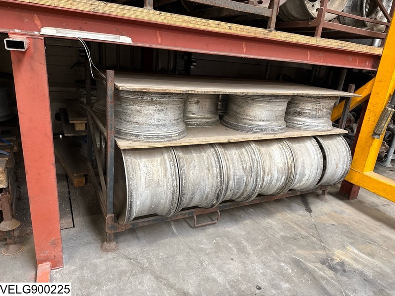 Onbekend 9.00 x 22.5 - Guma: slika 4 Onbekend 9.00 x 22.5 - Guma: slika 4