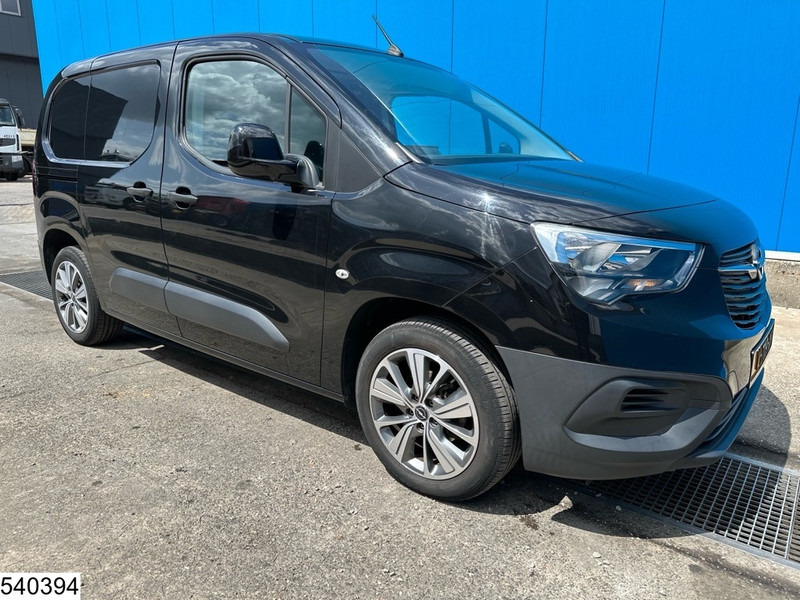 Opel COMBO 1.5 Combo EURO 6 - Furgon: slika 2 Opel COMBO 1.5 Combo EURO 6 - Furgon: slika 2