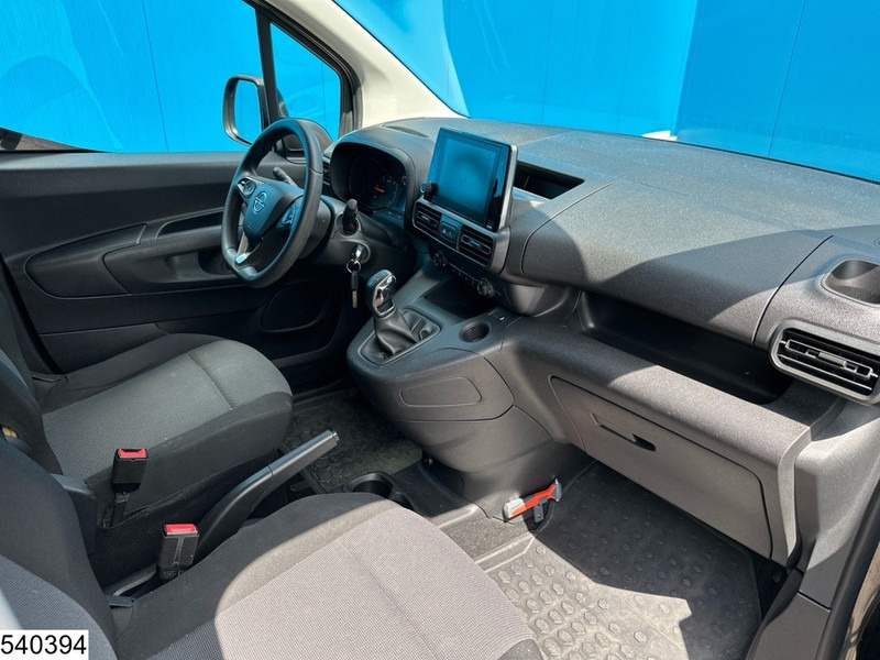 Opel COMBO 1.5 Combo EURO 6 - Furgon: slika 5 Opel COMBO 1.5 Combo EURO 6 - Furgon: slika 5