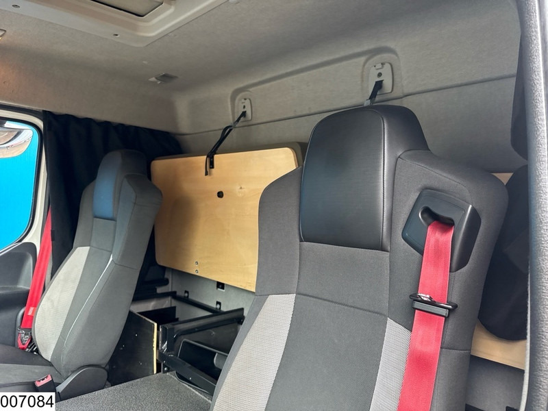 Renault D 13 250 EURO 6, ADR - Kamion za prevoz kontejnera/ Kamion sa promenjivim sandukom: slika 5 Renault D 13 250 EURO 6, ADR - Kamion za prevoz kontejnera/ Kamion sa promenjivim sandukom: slika 5