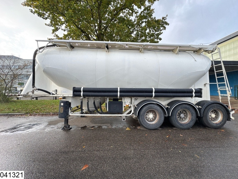 SPITZER Silo 34000 Liter, Silo, Bulk - Poluprikolica cisterna: slika 2 SPITZER Silo 34000 Liter, Silo, Bulk - Poluprikolica cisterna: slika 2