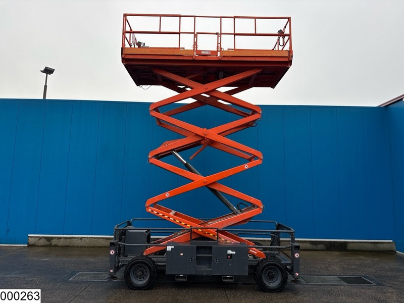 Skyjack SJ9241RT 4x4, H 12,5 mtr, Max 681 kg - Vazdušna platforma: slika 4 Skyjack SJ9241RT 4x4, H 12,5 mtr, Max 681 kg - Vazdušna platforma: slika 4