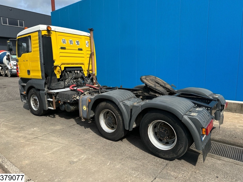 MAN TGA 33 530 6X4, Manual, Steel suspension, Hydraulics - Tegljač: slika 4 MAN TGA 33 530 6X4, Manual, Steel suspension, Hydraulics - Tegljač: slika 4