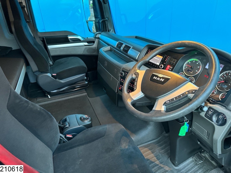 MAN TGX 24 440 6x2, EURO 6, RHD, ADR, Hydraulic - Tegljač: slika 5 MAN TGX 24 440 6x2, EURO 6, RHD, ADR, Hydraulic - Tegljač: slika 5