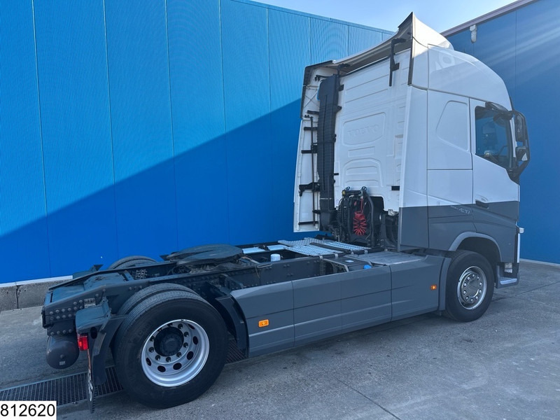 Volvo FH 420 EURO 6 - Tegljač: slika 2 Volvo FH 420 EURO 6 - Tegljač: slika 2