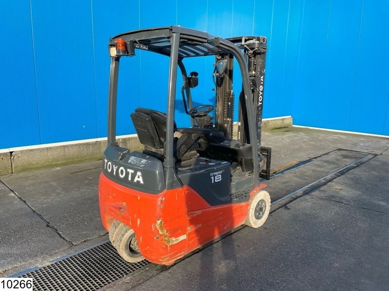 Toyota 8FBEKT18 1800KG, H 4.7M, 7764h, charger - Električni viljuškar: slika 2 Toyota 8FBEKT18 1800KG, H 4.7M, 7764h, charger - Električni viljuškar: slika 2