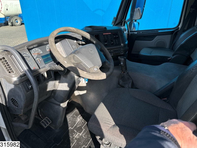 Volvo FM 280 EURO 3, Manual transmission - Kamion sa tovarnim sandukom: slika 5 Volvo FM 280 EURO 3, Manual transmission - Kamion sa tovarnim sandukom: slika 5