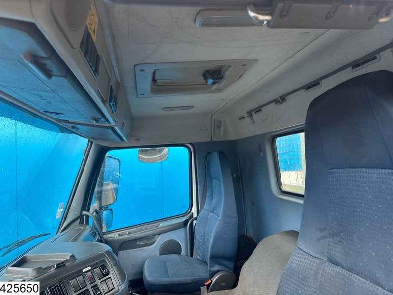 Kamion sa tovarnim sandukom, Kamion sa dizalicom Volvo FM 300 6 X 2, Manual, Steel suspension, Palfinger: slika 8