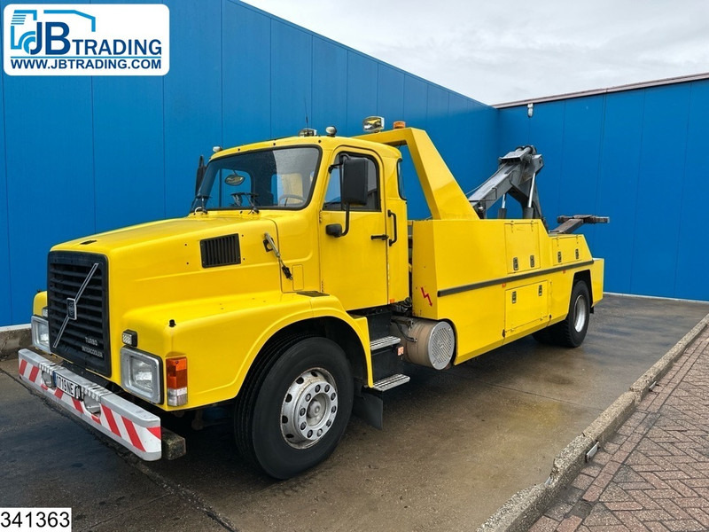 Volvo N 10 Wrecker, Steel suspension - Kamion sa dizalicom: slika 1 Volvo N 10 Wrecker, Steel suspension - Kamion sa dizalicom: slika 1