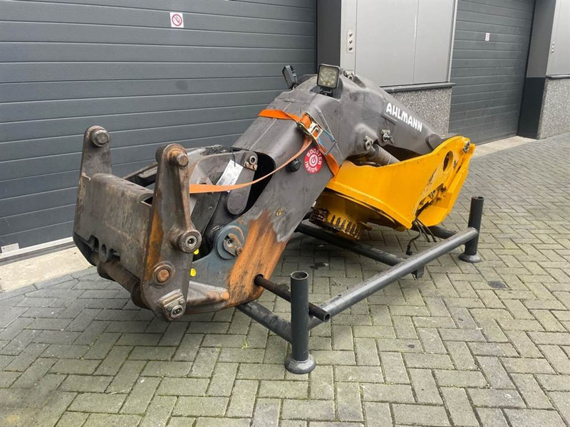 Ahlmann AS900-23115595-Lifting framework/Schaufelarm/Giek - Platforma za Građevinska mašina: slika 3 Ahlmann AS900-23115595-Lifting framework/Schaufelarm/Giek - Platforma za Građevinska mašina: slika 3
