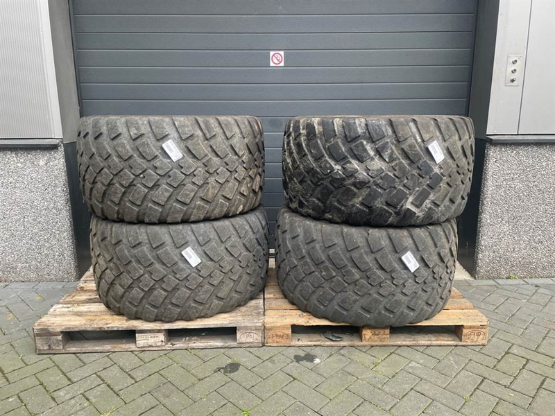 Ahlmann AS900-LEAO 560/45R22.5-Tire/Reifen/Band - Шины и диски za Građevinska mašina: slika 1 Ahlmann AS900-LEAO 560/45R22.5-Tire/Reifen/Band - Шины и диски za Građevinska mašina: slika 1