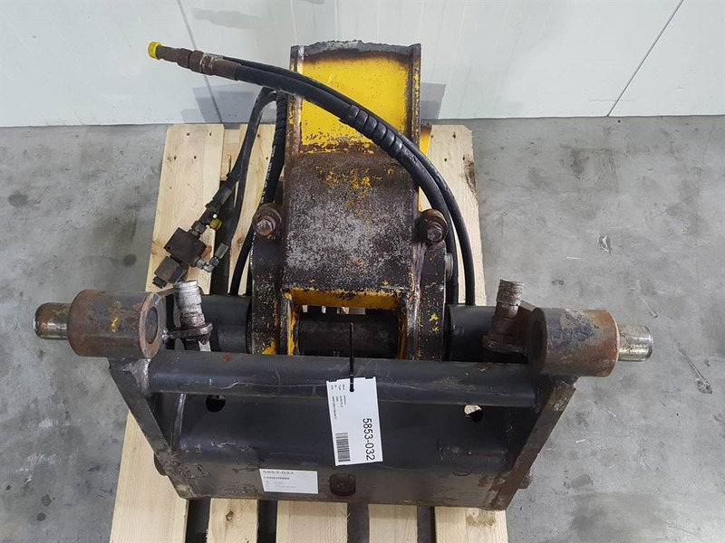 Ahlmann AZ 90 TELE - Quick coupler/Schnellwechsler - Brza spojnica: slika 3 Ahlmann AZ 90 TELE - Quick coupler/Schnellwechsler - Brza spojnica: slika 3