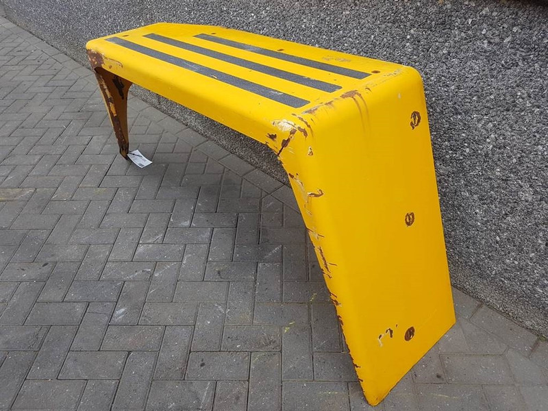 Ahlmann AZ150-4181501A-R/A-Mud guard/Kotfluegel/Spatbord - Blatobran za Građevinska mašina: slika 3 Ahlmann AZ150-4181501A-R/A-Mud guard/Kotfluegel/Spatbord - Blatobran za Građevinska mašina: slika 3