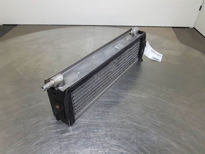 Case 621D-Denso MNY70266601B2C-Airco condenser/koeler - Ram/ Šasija za Građevinska mašina: slika 2 Case 621D-Denso MNY70266601B2C-Airco condenser/koeler - Ram/ Šasija za Građevinska mašina: slika 2