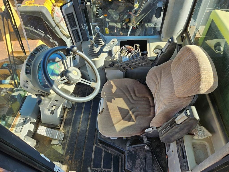 Case 821C - (For parts) - Utovarivač točkaš: slika 5 Case 821C - (For parts) - Utovarivač točkaš: slika 5