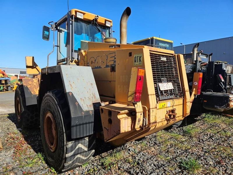 Case 821C - (For parts) - Utovarivač točkaš: slika 4 Case 821C - (For parts) - Utovarivač točkaš: slika 4