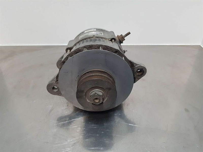 Cat 177-9953-24V 80A-Alternator/Lichtmaschine/Dynamo - Motor za Građevinska mašina: slika 2 Cat 177-9953-24V 80A-Alternator/Lichtmaschine/Dynamo - Motor za Građevinska mašina: slika 2