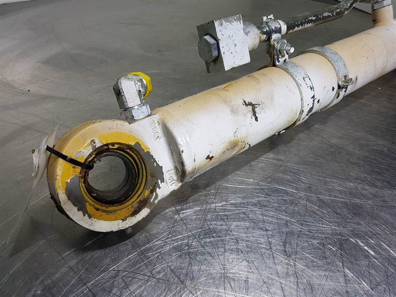 Cat 950H-Steering cylinder/Lenkzylinder/Stuurcilinder - Hidraulika: slika 3 Cat 950H-Steering cylinder/Lenkzylinder/Stuurcilinder - Hidraulika: slika 3