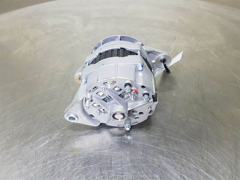 Cummins QSB5.9C-24V 70A-Alternator/Lichtmaschine/Dynamo - Motor za Građevinska mašina: slika 5 Cummins QSB5.9C-24V 70A-Alternator/Lichtmaschine/Dynamo - Motor za Građevinska mašina: slika 5