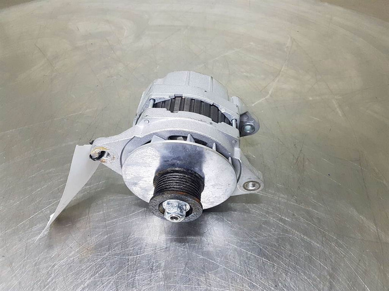 Cummins QSB5.9C-24V 70A-Alternator/Lichtmaschine/Dynamo - Motor za Građevinska mašina: slika 3 Cummins QSB5.9C-24V 70A-Alternator/Lichtmaschine/Dynamo - Motor za Građevinska mašina: slika 3