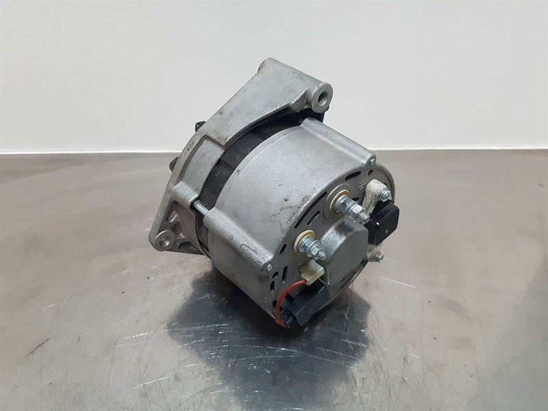 Deutz 28V 27A - Alternator/Lichtmaschine/Dynamo - Motor za Građevinska mašina: slika 4 Deutz 28V 27A - Alternator/Lichtmaschine/Dynamo - Motor za Građevinska mašina: slika 4