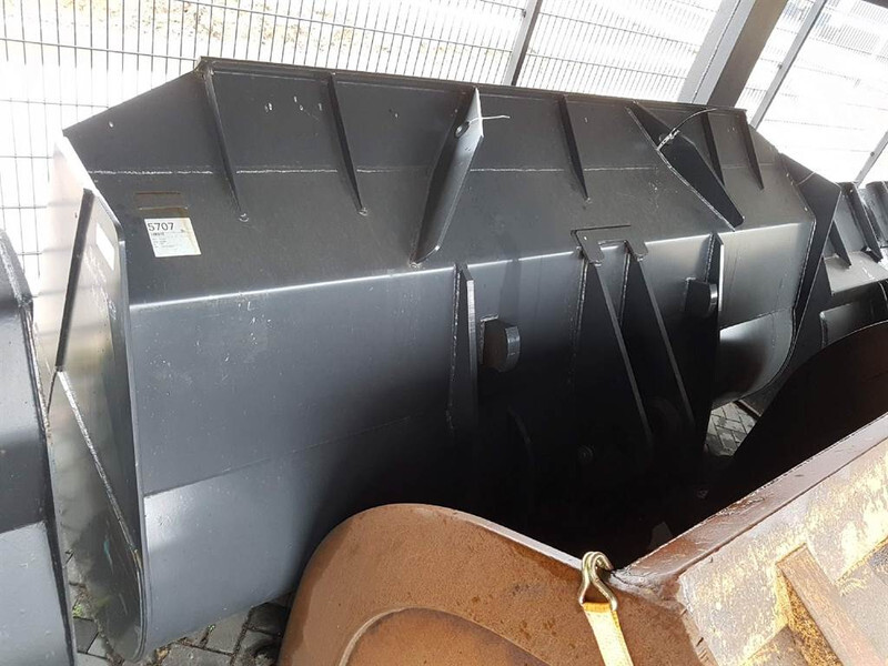 Doosan DL 500 - 3,40 mtr - Bucket/Schaufel/Dichte bak - Kašika: slika 2 Doosan DL 500 - 3,40 mtr - Bucket/Schaufel/Dichte bak - Kašika: slika 2