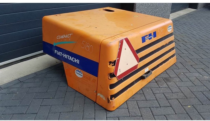 FIAT-HITACHI W 70 H - Engine hood/Motorhaube/Motorkap - Ram/ Šasija: slika 1 FIAT-HITACHI W 70 H - Engine hood/Motorhaube/Motorkap - Ram/ Šasija: slika 1