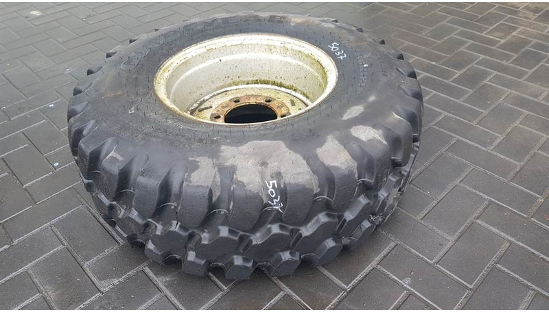 Goodyear 340/80-R18 IND - Tyre/Reifen/Band - Шины и диски za Građevinska mašina: slika 1 Goodyear 340/80-R18 IND - Tyre/Reifen/Band - Шины и диски za Građevinska mašina: slika 1