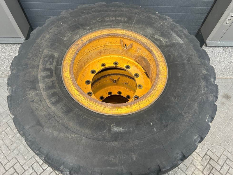 Hyundai HL757-Aeolus 20.5R25 (525/80R25)-Tire/Reifen/Band - Шины и диски za Građevinska mašina: slika 2 Hyundai HL757-Aeolus 20.5R25 (525/80R25)-Tire/Reifen/Band - Шины и диски za Građevinska mašina: slika 2