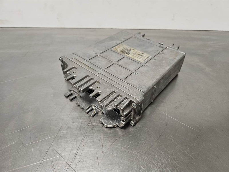 JCB 416 HT-ZF EST37A (24V)-ECU/Control box/Steuermodul - Električni sistem za Građevinska mašina: slika 1 JCB 416 HT-ZF EST37A (24V)-ECU/Control box/Steuermodul - Električni sistem za Građevinska mašina: slika 1