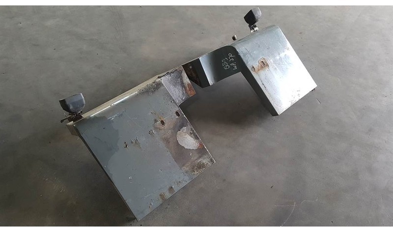 Komatsu WA 270 - 3 - Fender/Kotflügel/Spatbord - Blatobran za Građevinska mašina: slika 4 Komatsu WA 270 - 3 - Fender/Kotflügel/Spatbord - Blatobran za Građevinska mašina: slika 4