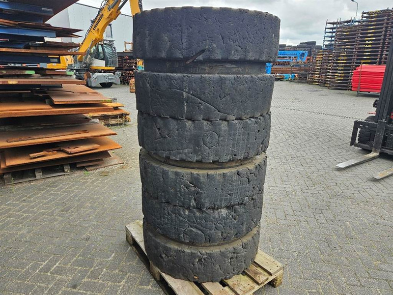 Liebherr 10.00-20 - Tire/Reifen/Band - Шины и диски za Građevinska mašina: slika 3 Liebherr 10.00-20 - Tire/Reifen/Band - Шины и диски za Građevinska mašina: slika 3